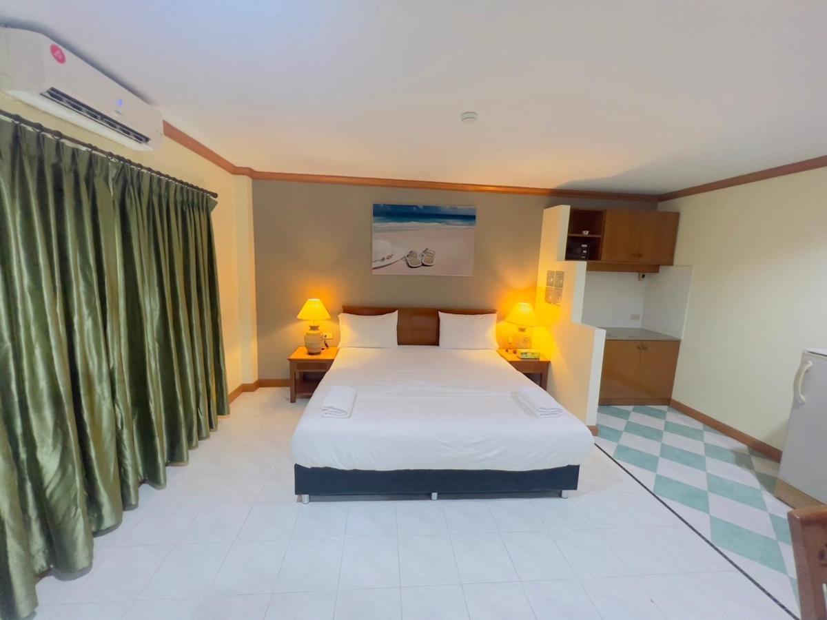 Royal Vista Hotell Patong Eksteriør bilde