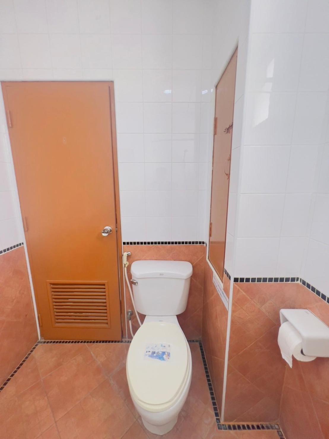 Royal Vista Hotell Patong Eksteriør bilde
