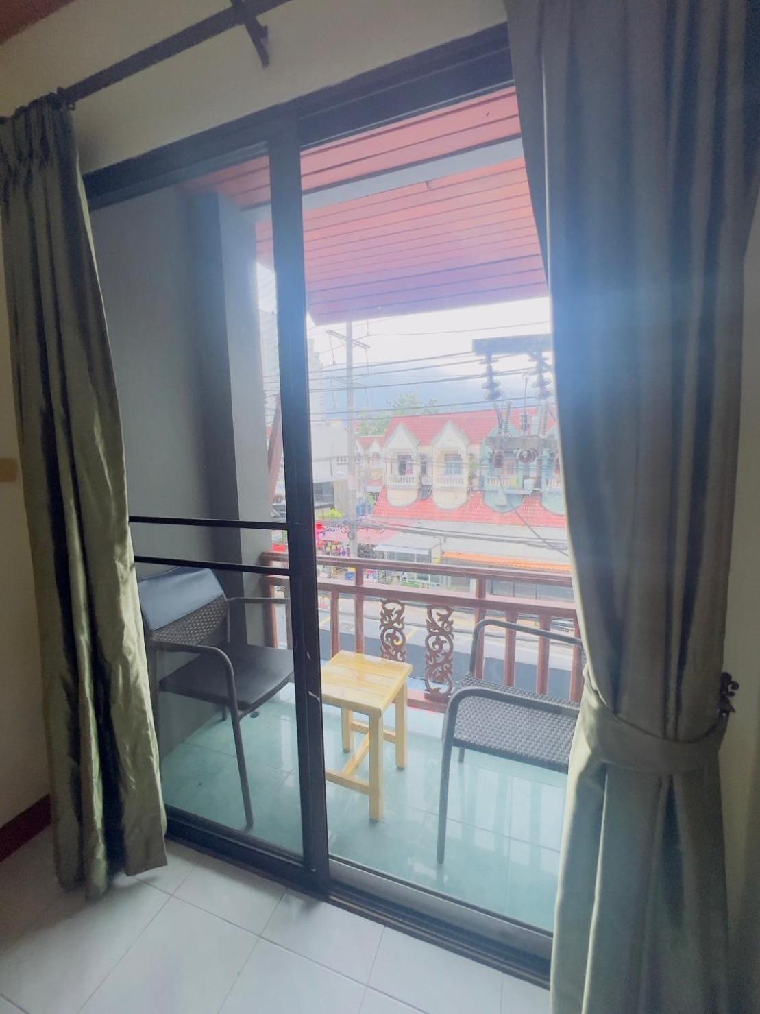 Royal Vista Hotell Patong Eksteriør bilde